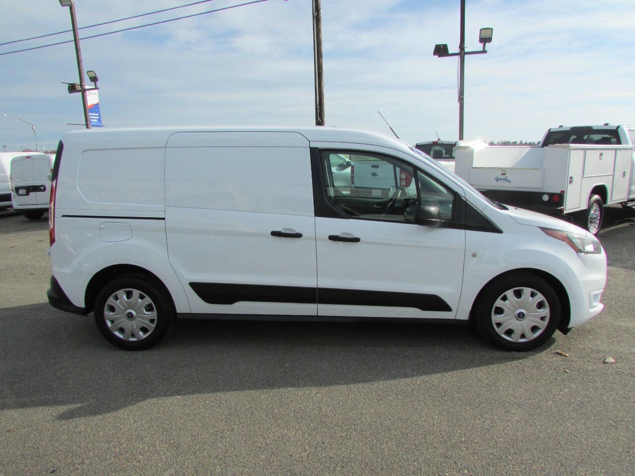Used 2021 Ford Transit Connect XLT image 5