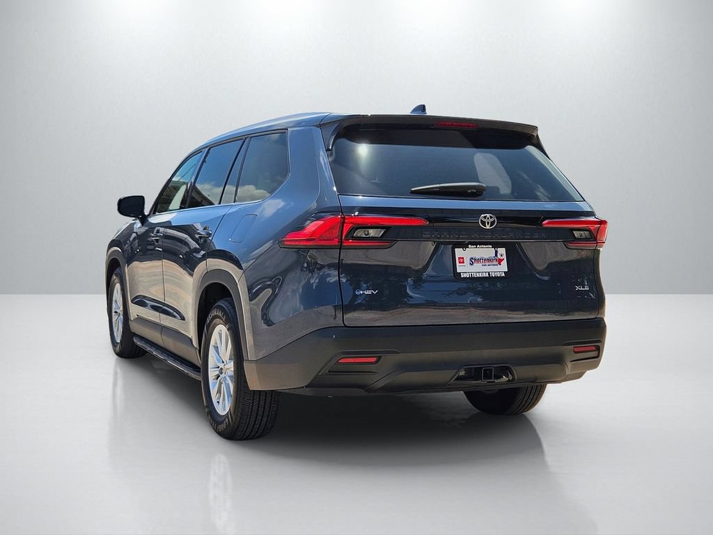 Used 2024 Toyota Grand Highlander XLE FWD image 7
