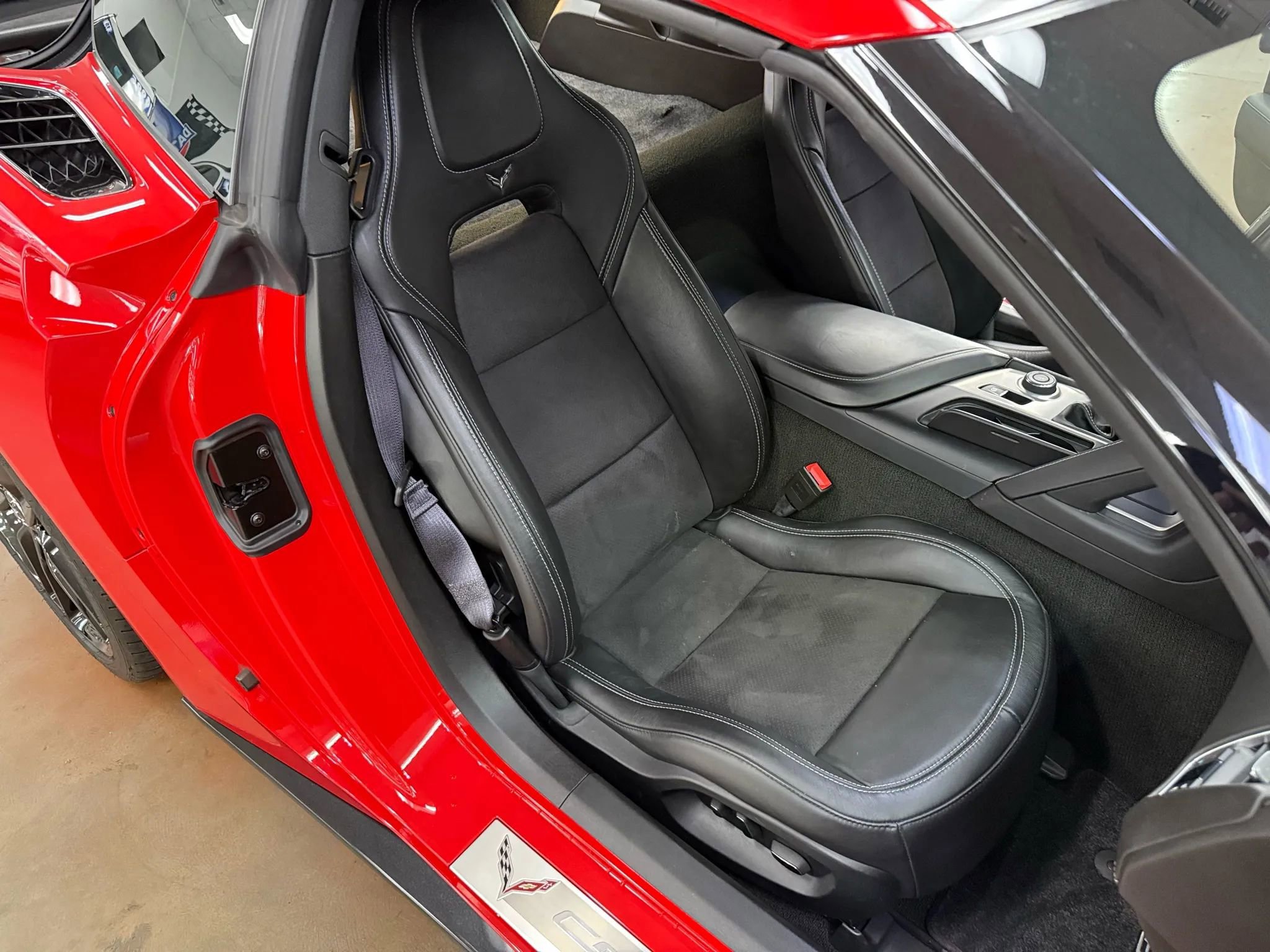 Used 2014 Chevrolet Corvette Stingray Coupe w/ 3LT Preferred Equipment Group image 17