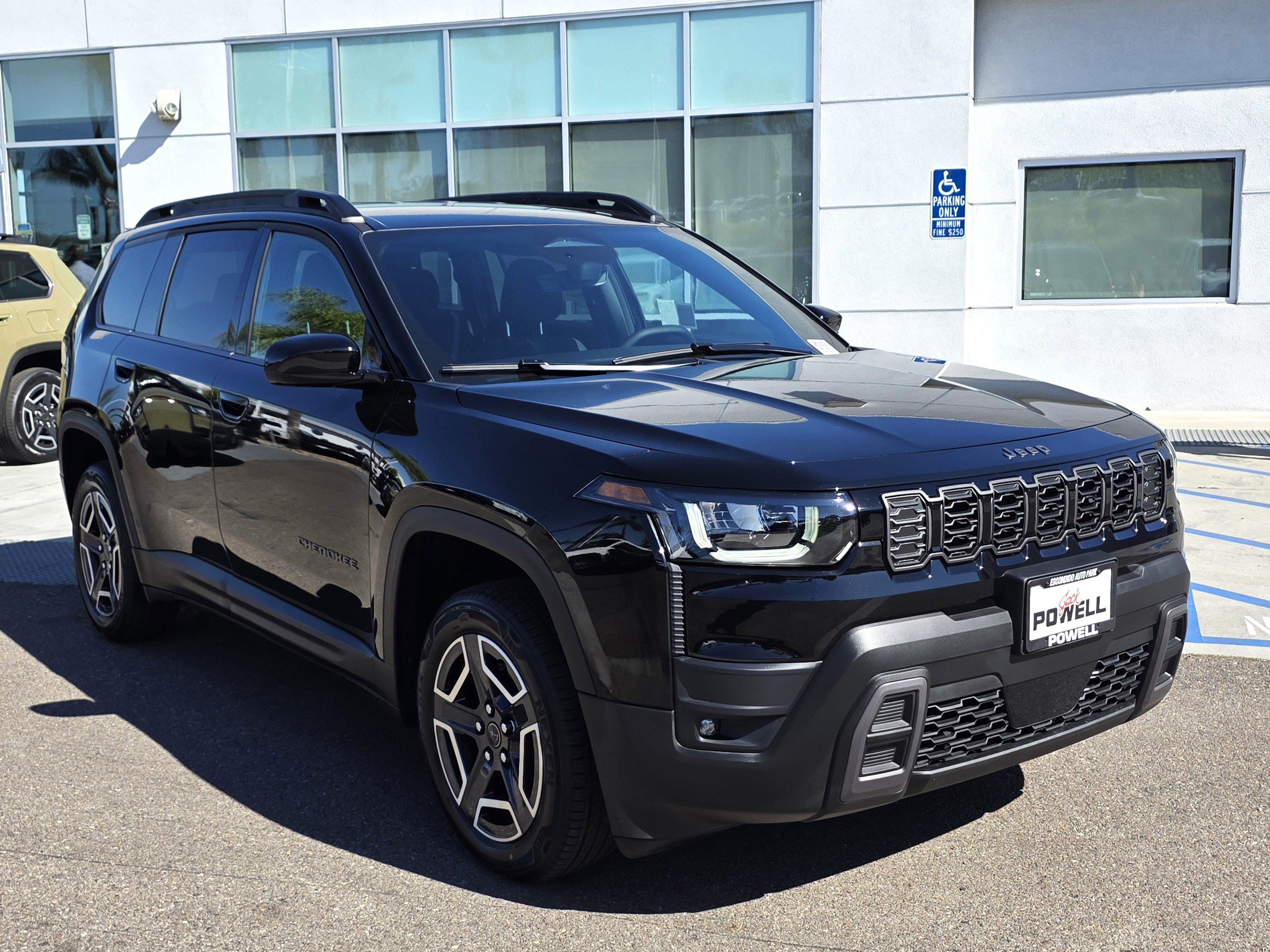 New 2026 Jeep Cherokee Laredo image 6