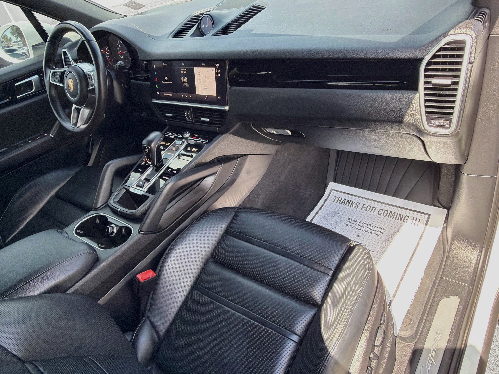 Used 2023 Porsche Cayenne AWD/4WD image 13