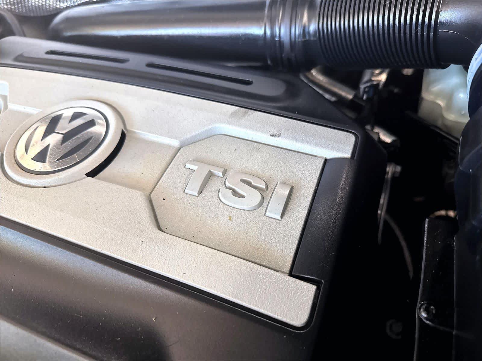 Used 2016 Volkswagen Tiguan S FWD image 33