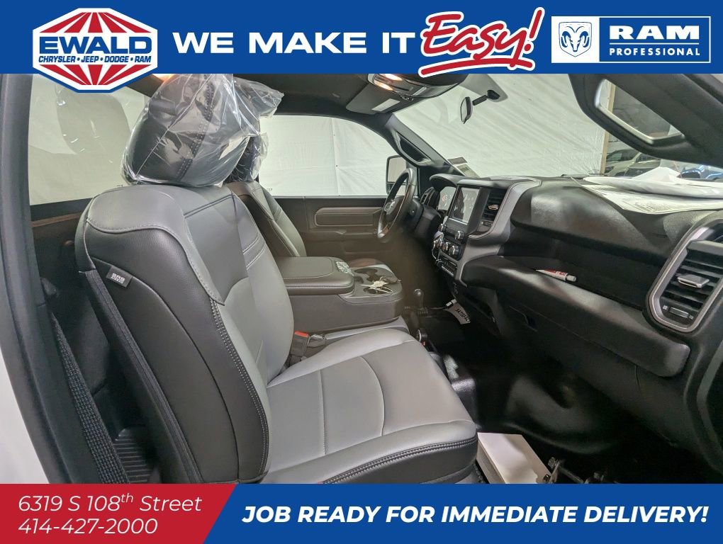 New 2024 RAM 2500 Tradesman w/ Chrome Appearance Group AWD/4WD image 11