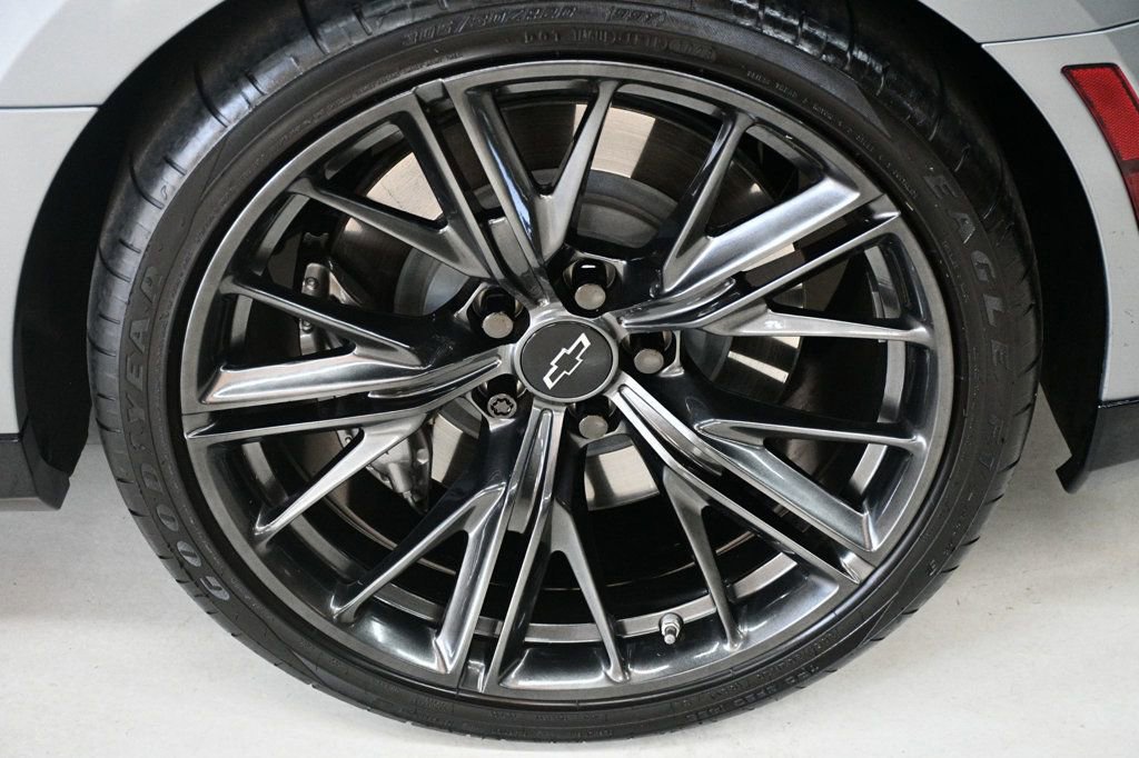 Used 2023 Chevrolet Camaro ZL1 image 27