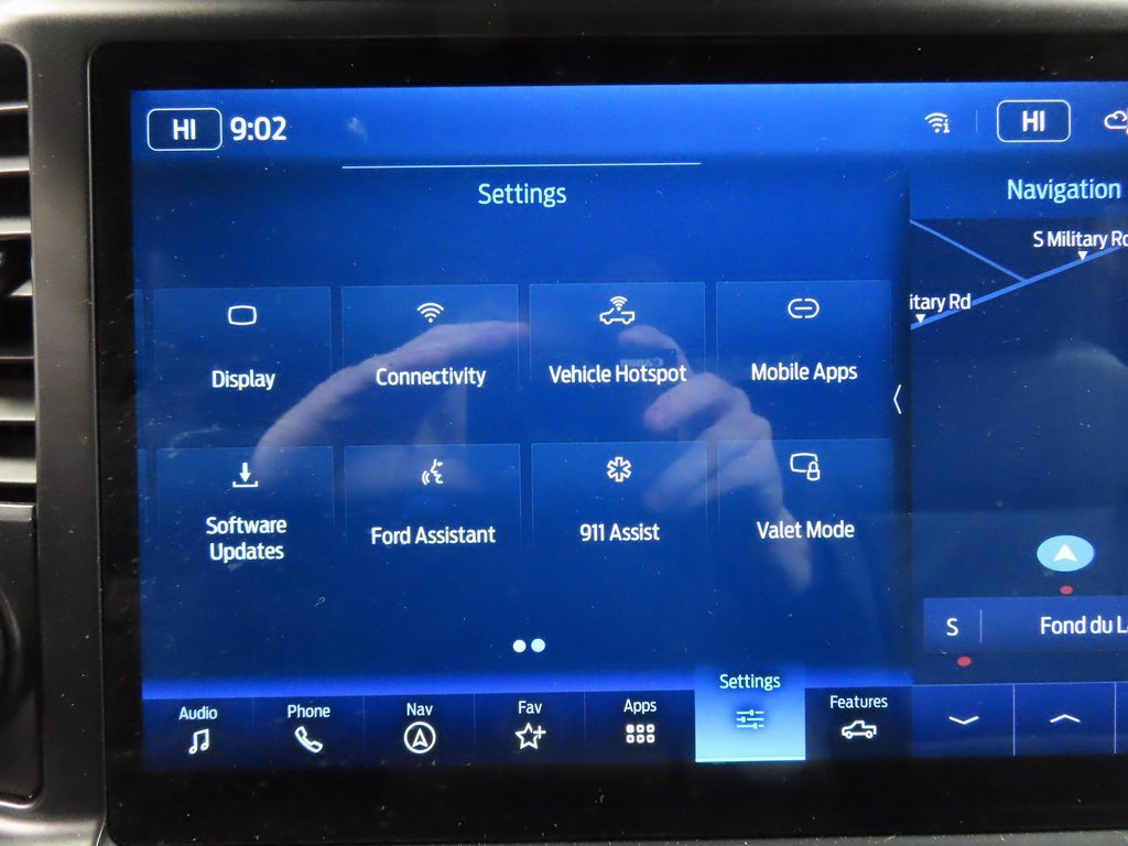 Used 2022 Ford F150 Lariat image 23