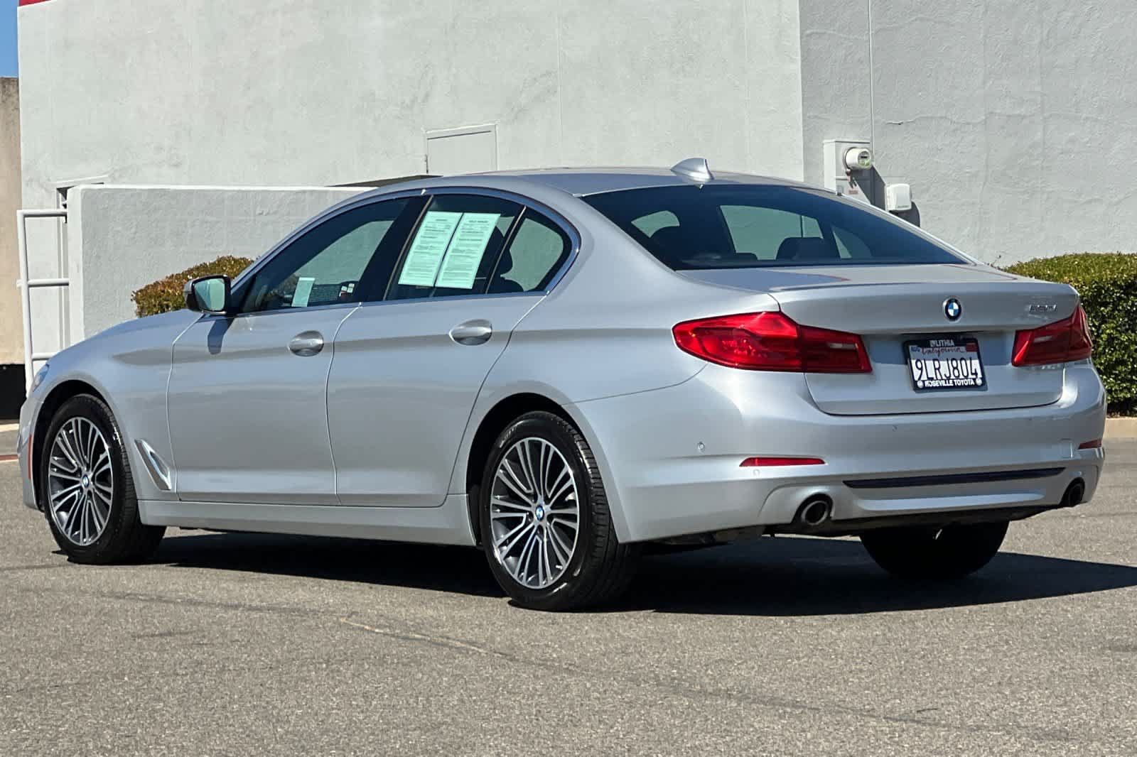 Used 2020 BMW 530i w/ Premium Package RWD image 7