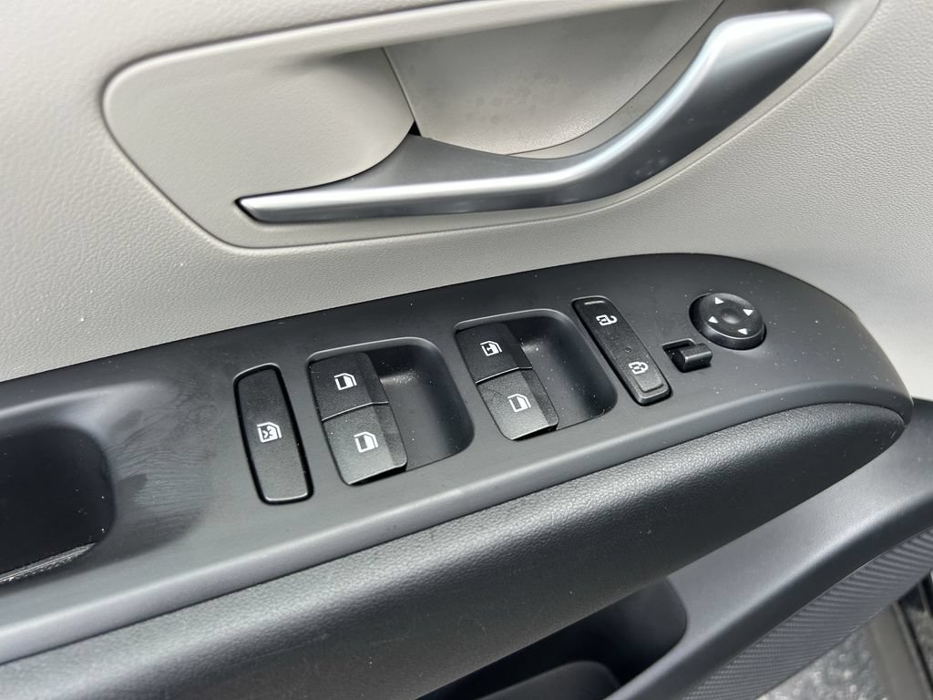 Used 2024 Hyundai Tucson SE FWD image 22