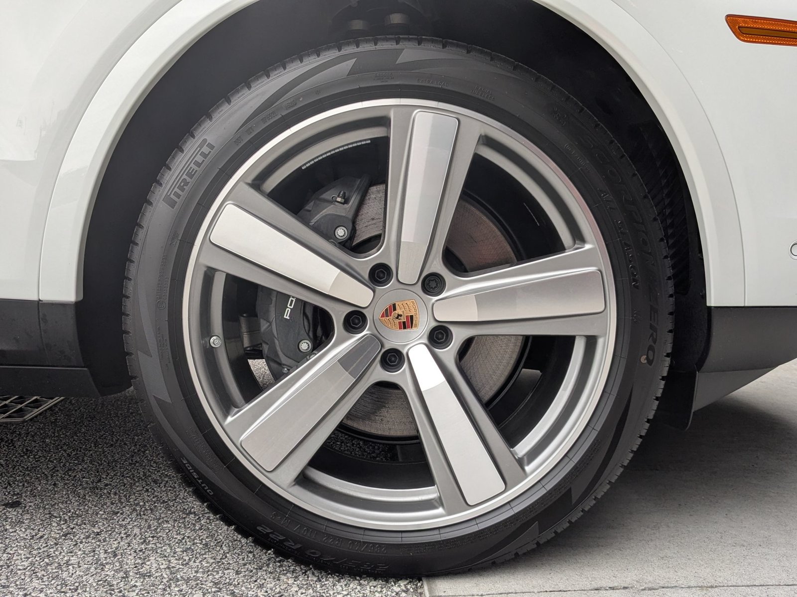 New 2026 Porsche Cayenne AWD/4WD image 29