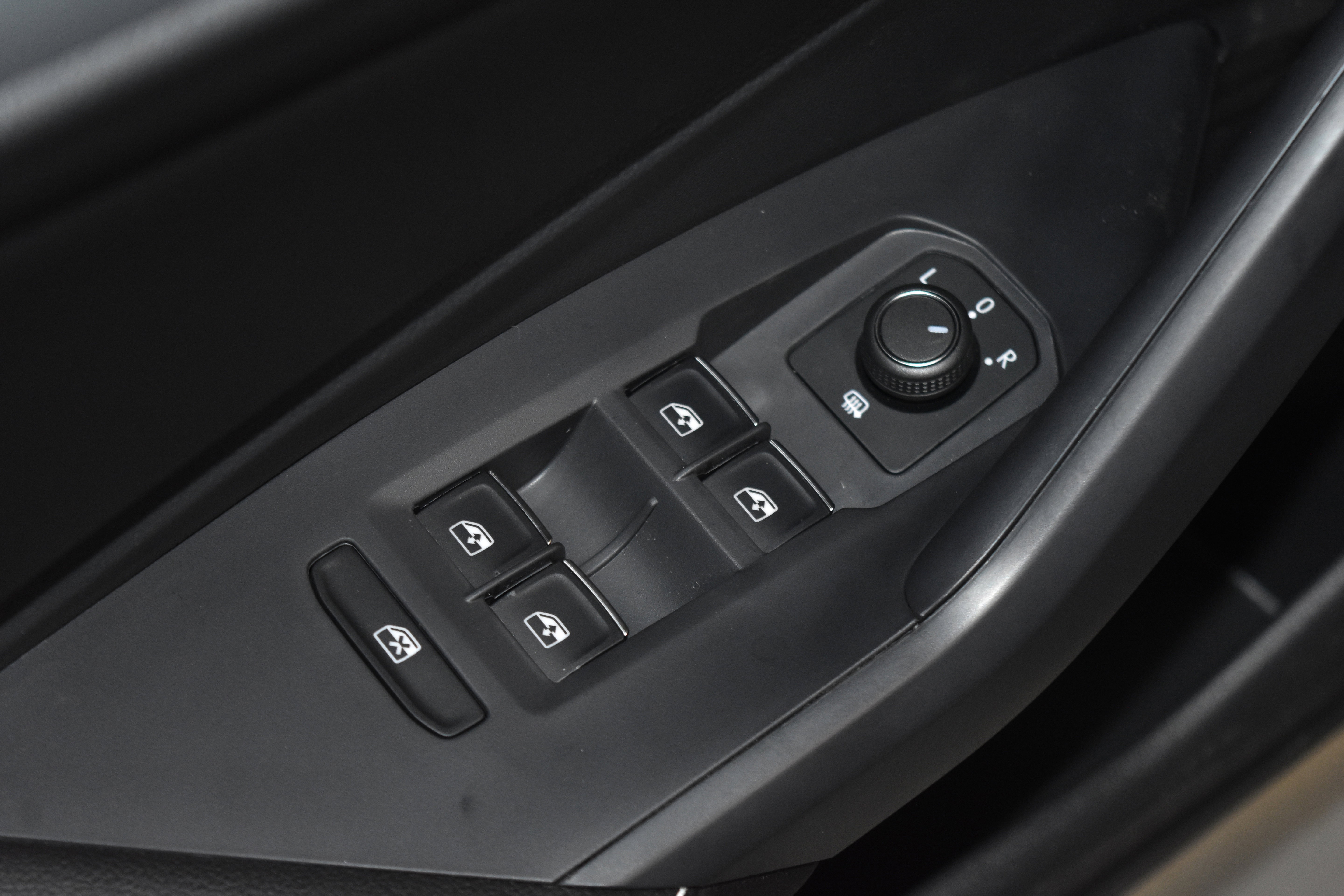 New 2026 Volkswagen Jetta S image 4