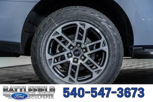 New 2026 Ford Expedition Active image 23