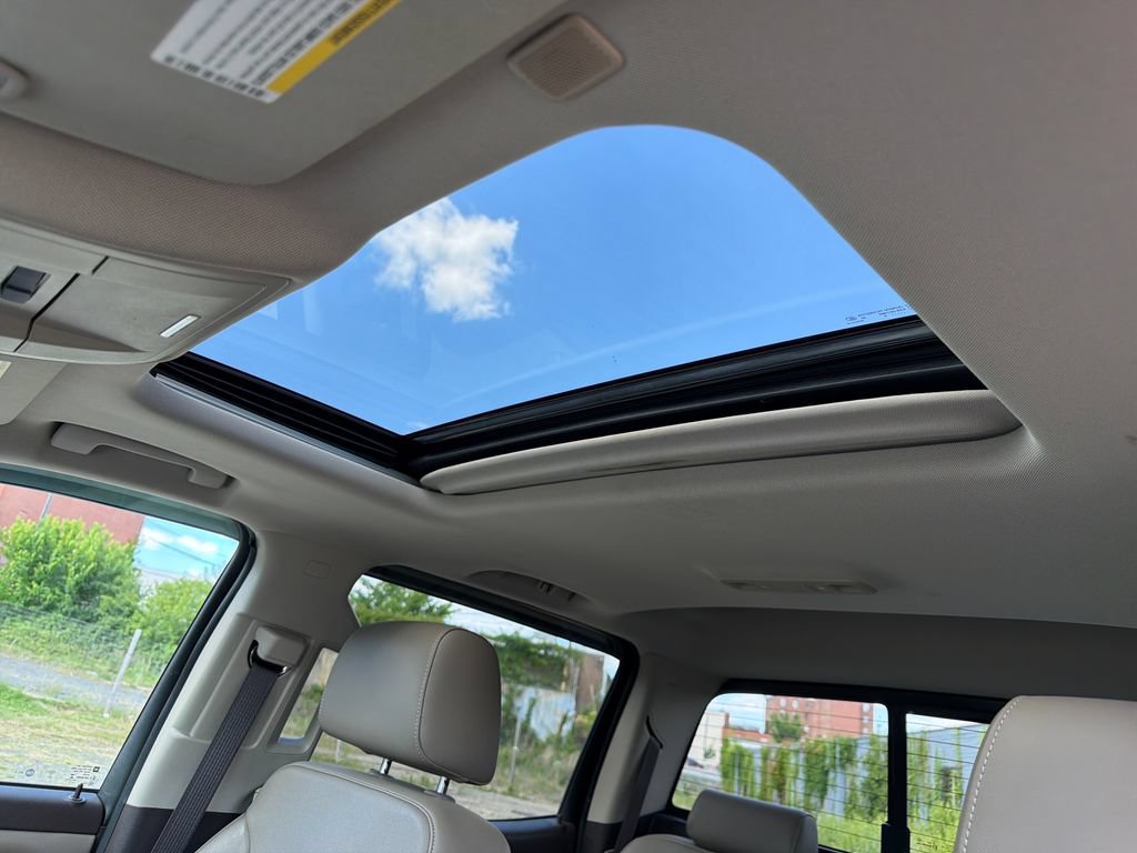 Used 2018 GMC Sierra 1500 SLT AWD/4WD image 31