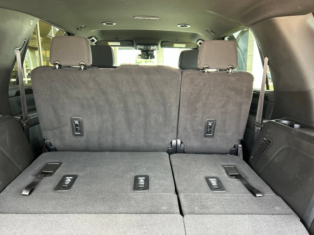 Certified 2023 GMC Yukon SLE RWD image 12