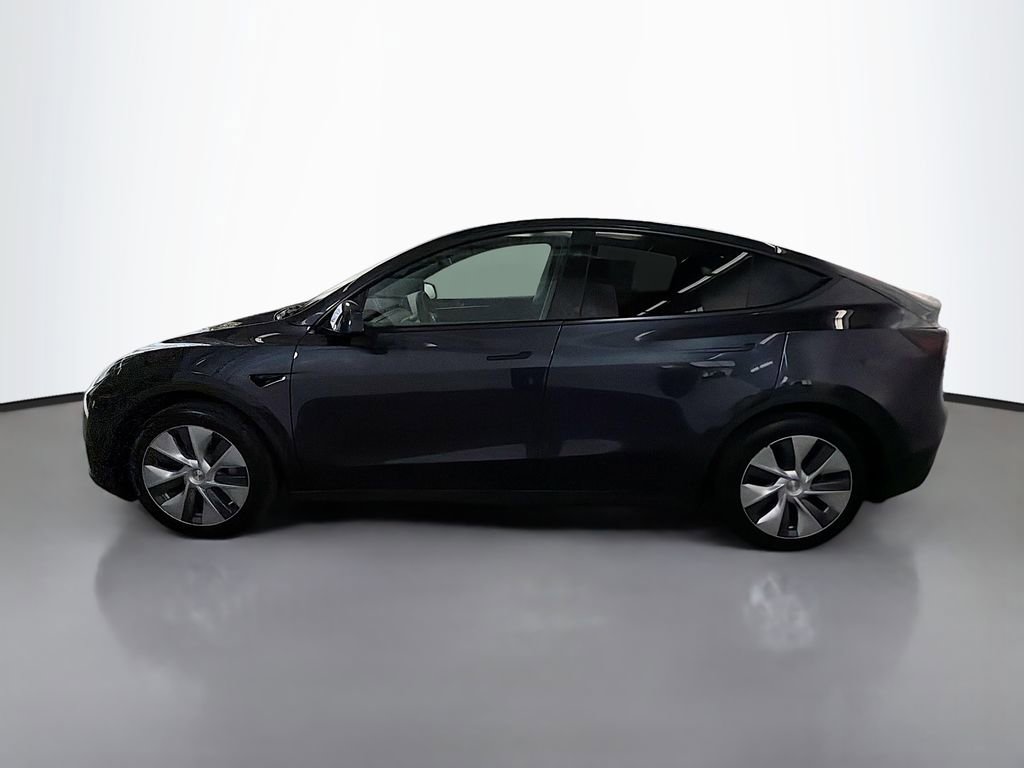 Used 2024 Tesla Model Y Long Range image 4