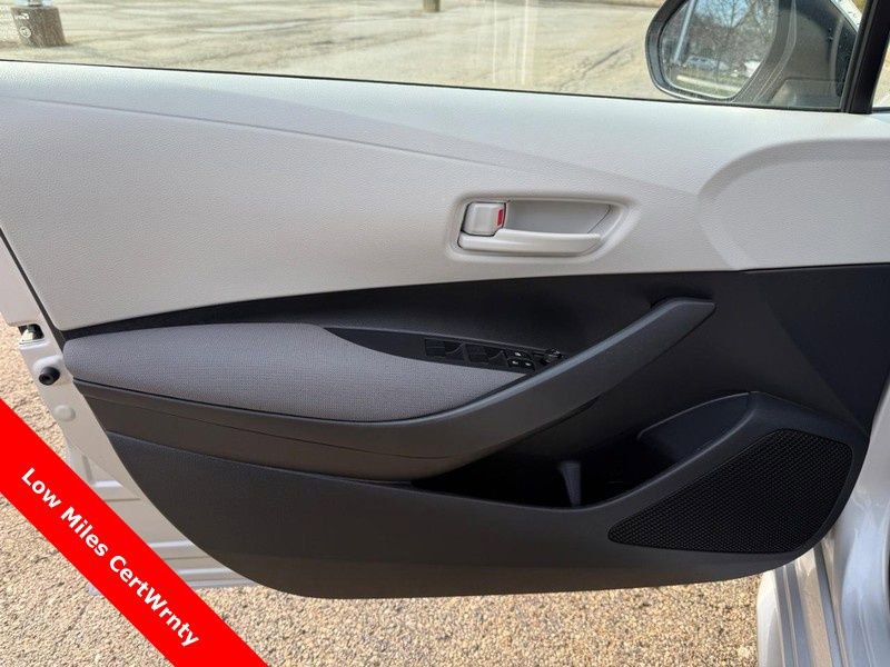 Used 2023 Toyota Corolla LE image 19