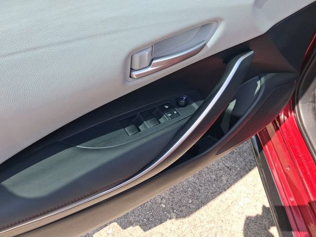 Used 2023 Toyota Corolla SE w/ SE Premium Package image 15