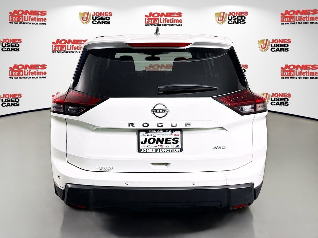 Certified 2024 Nissan Rogue S image 14