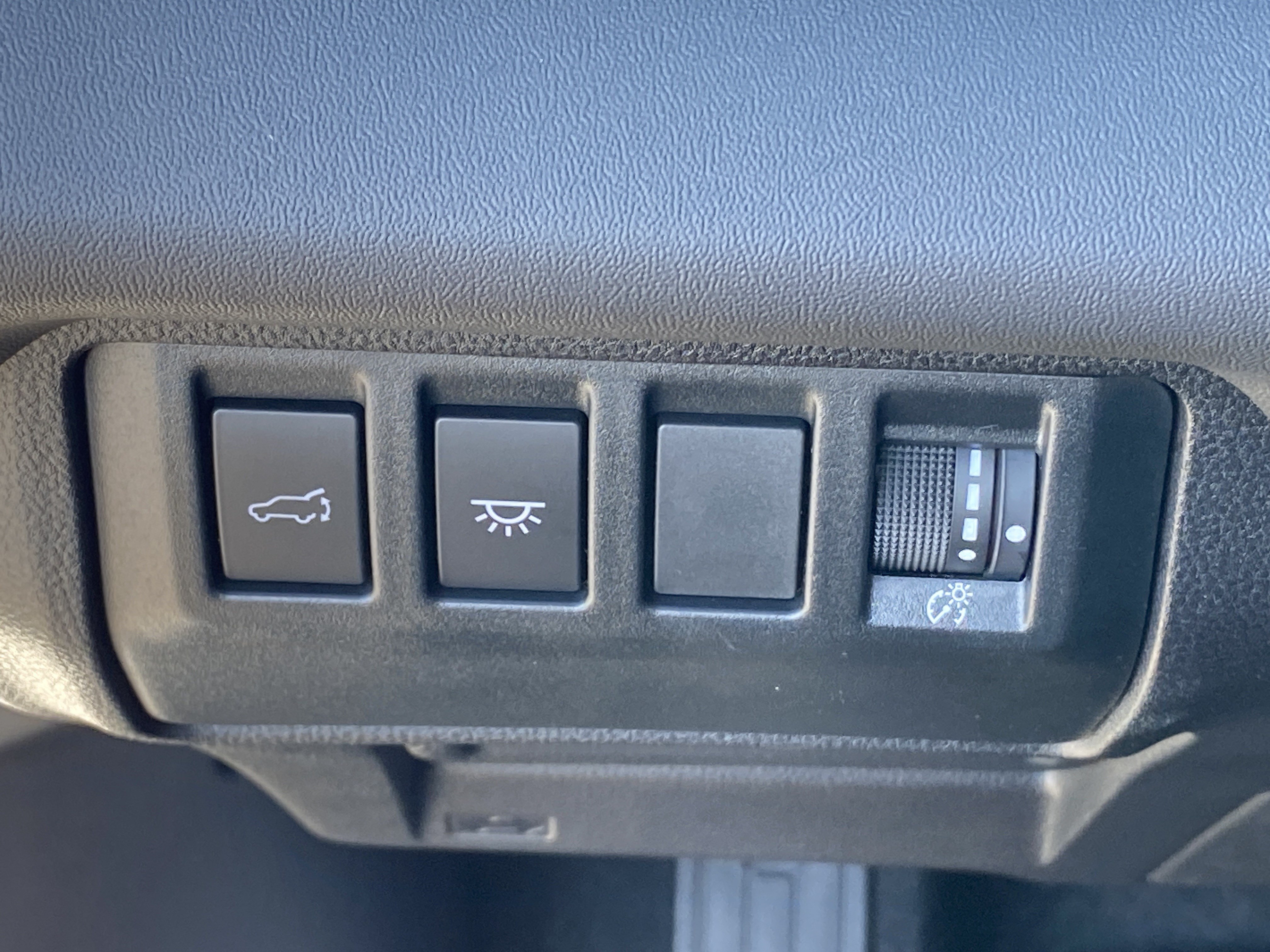 Certified 2025 Subaru Ascent Bronze Edition AWD/4WD image 14