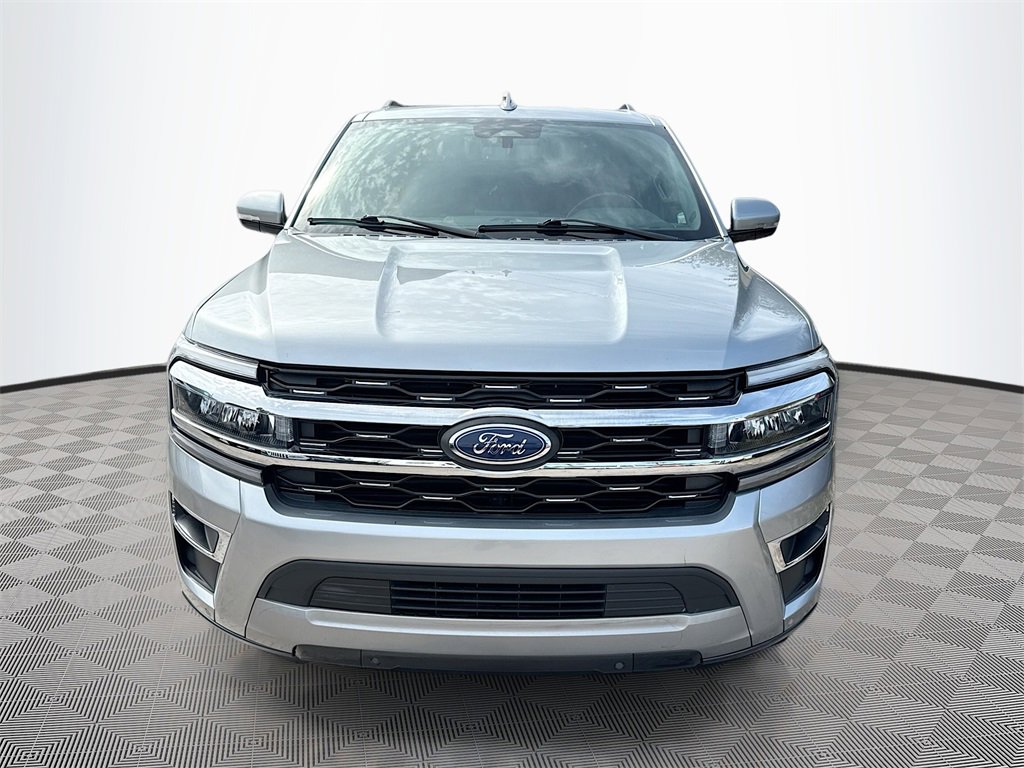 Used 2022 Ford Expedition Max Limited image 2