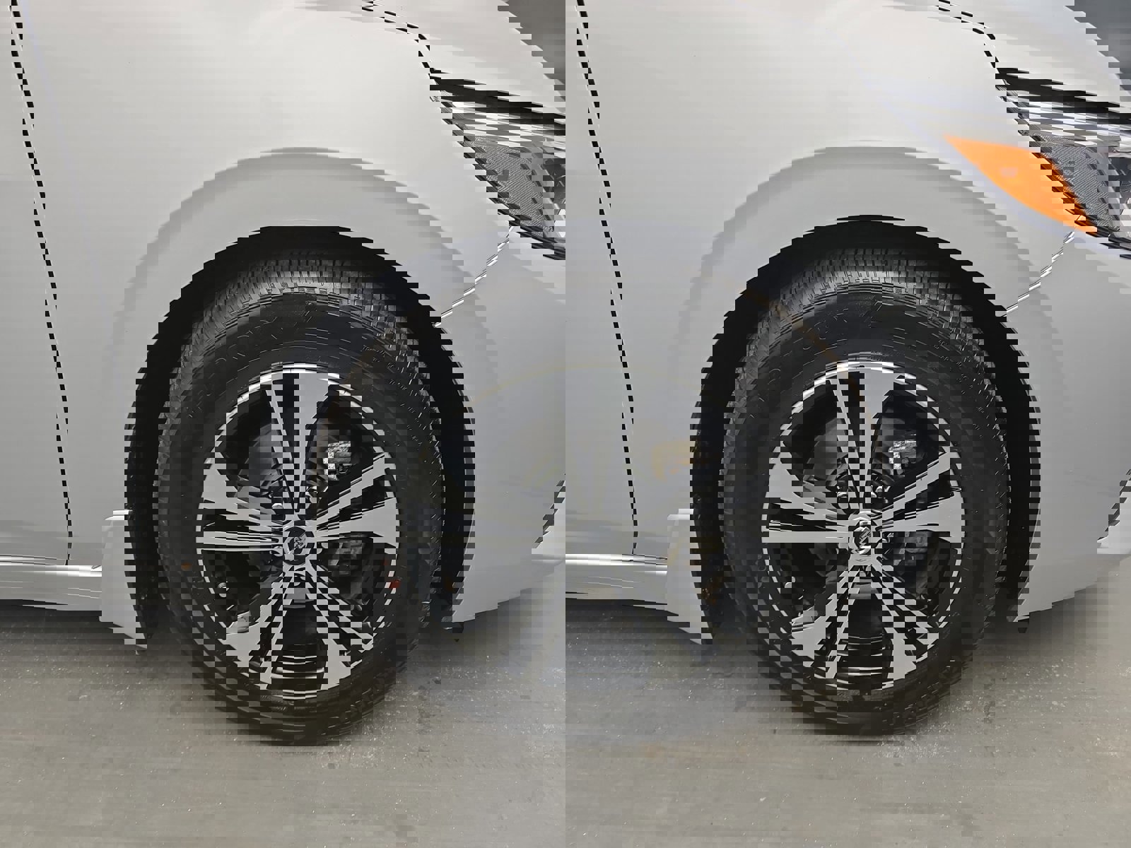 Used 2022 Nissan Sentra SV w/ All-Weather Package image 9