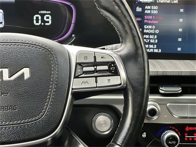 Used 2023 Kia Telluride EX w/ EX Captain's Chair Package image 16