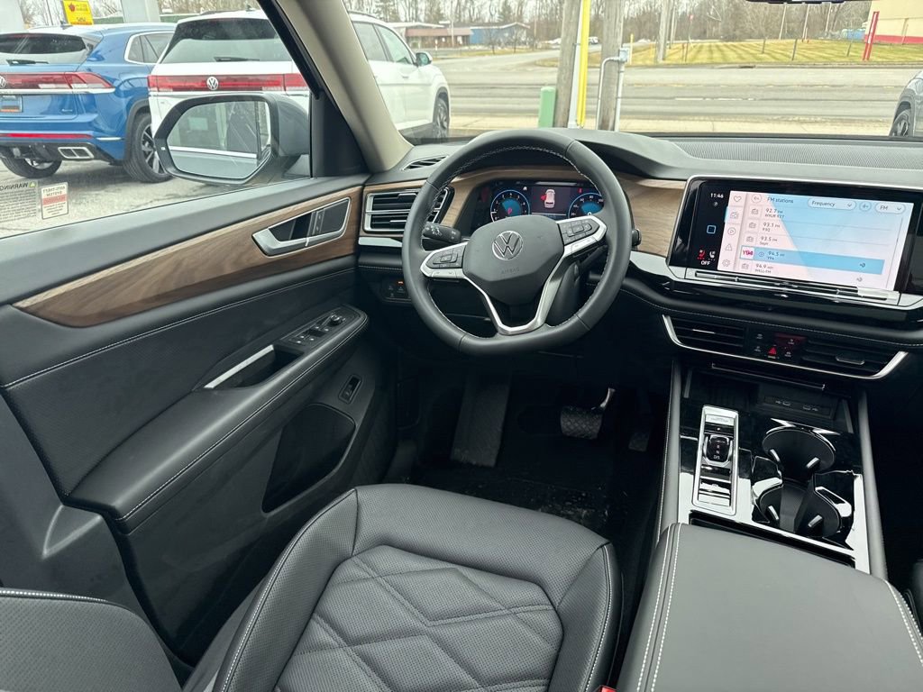 New 2026 Volkswagen Atlas SE image 10