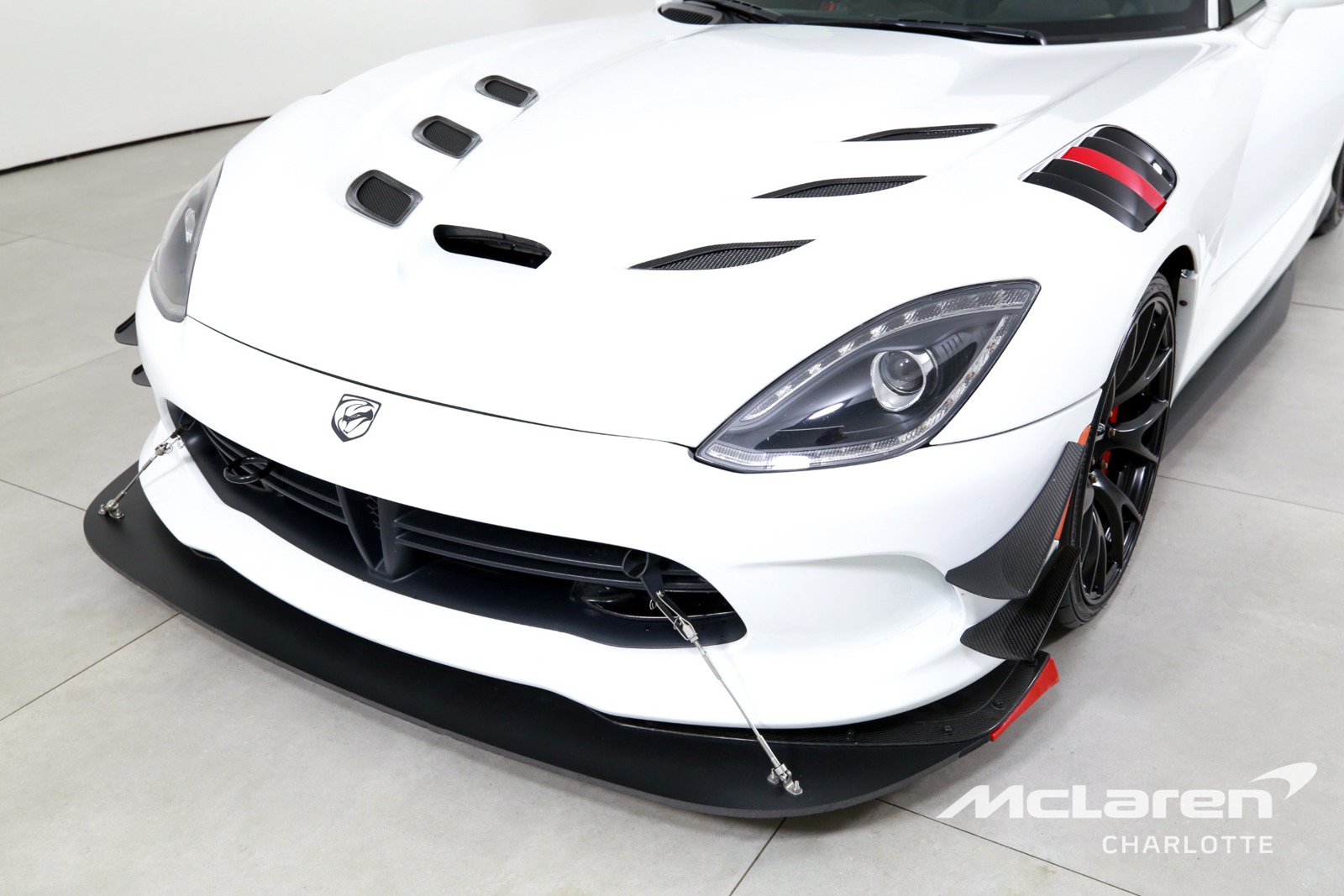 Used 2017 Dodge Viper ACR w/ Extreme Aero Package RWD image 29