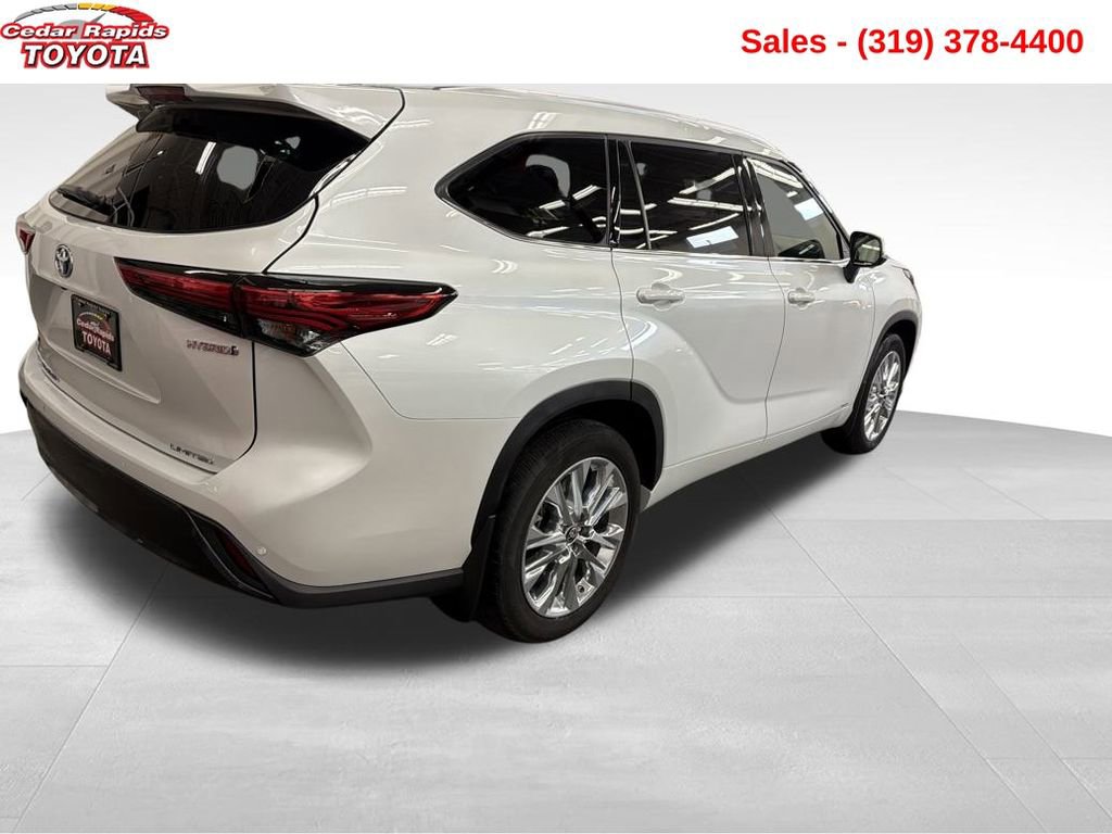 Used 2023 Toyota Highlander Limited image 5