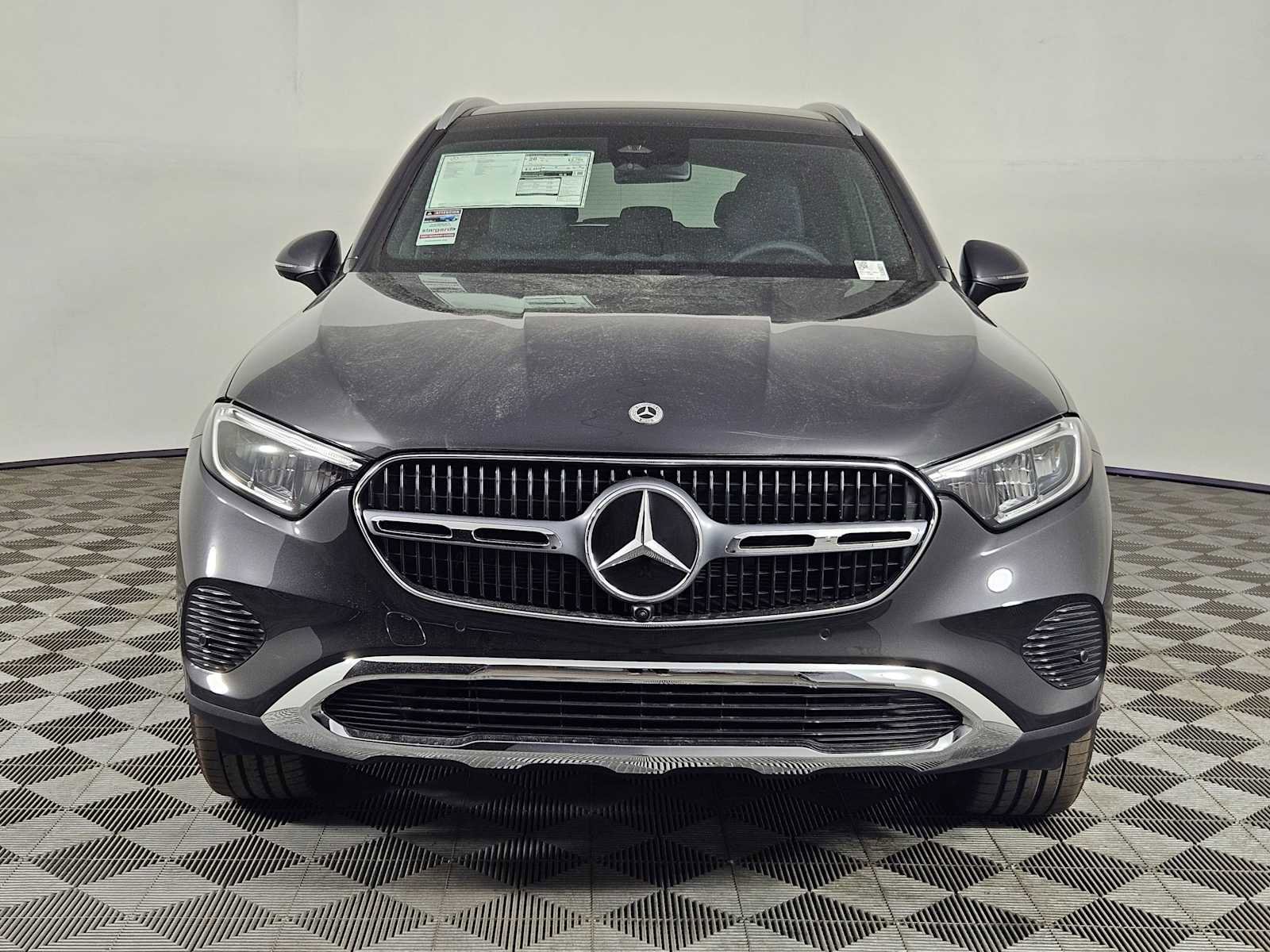 New 2025 Mercedes-Benz GLC 300 4MATIC image 8