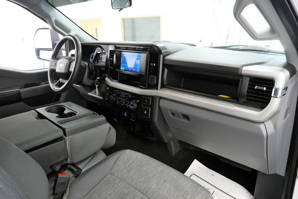 Used 2024 Ford F250 XL w/ STX Appearance Package AWD/4WD image 15