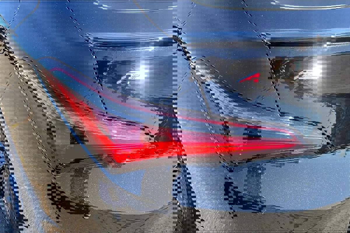 Used 2023 Acura Integra A-Spec image 26