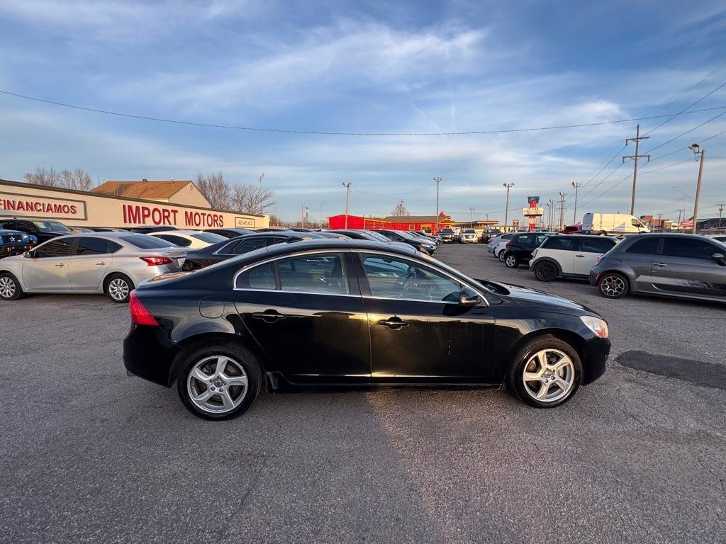 Used 2012 Volvo S60 T5 FWD image 4