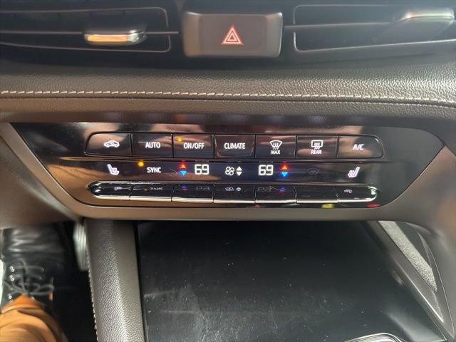 Certified 2023 Buick Envision Preferred AWD/4WD image 28