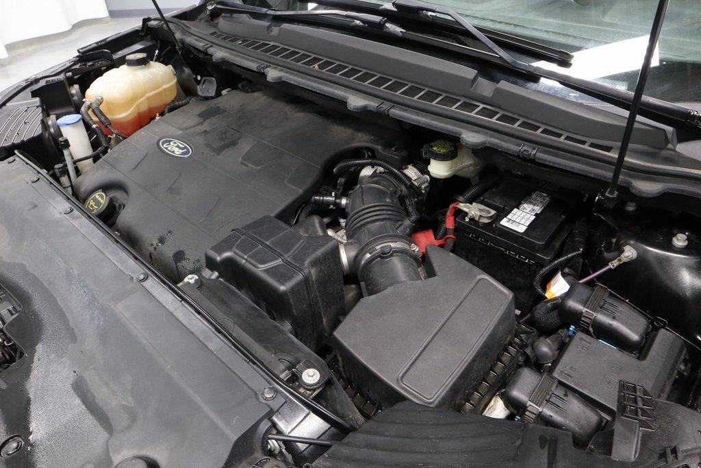 Used 2015 Ford Edge SEL w/ Equipment Group 201A image 15