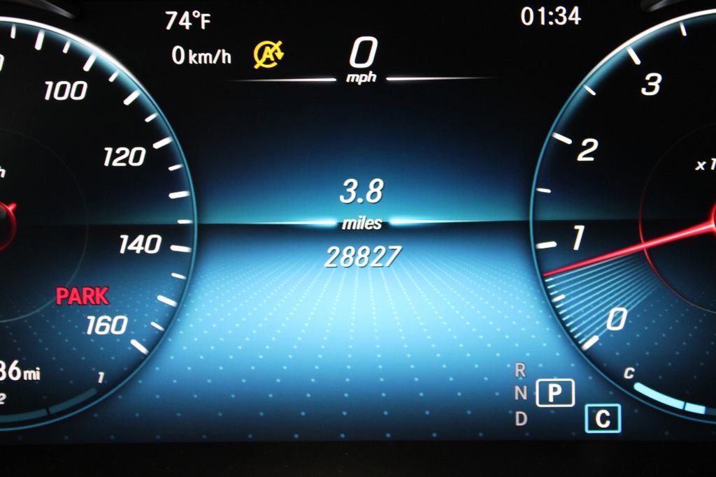 Used 2022 Mercedes-Benz GLC 300 4MATIC image 30