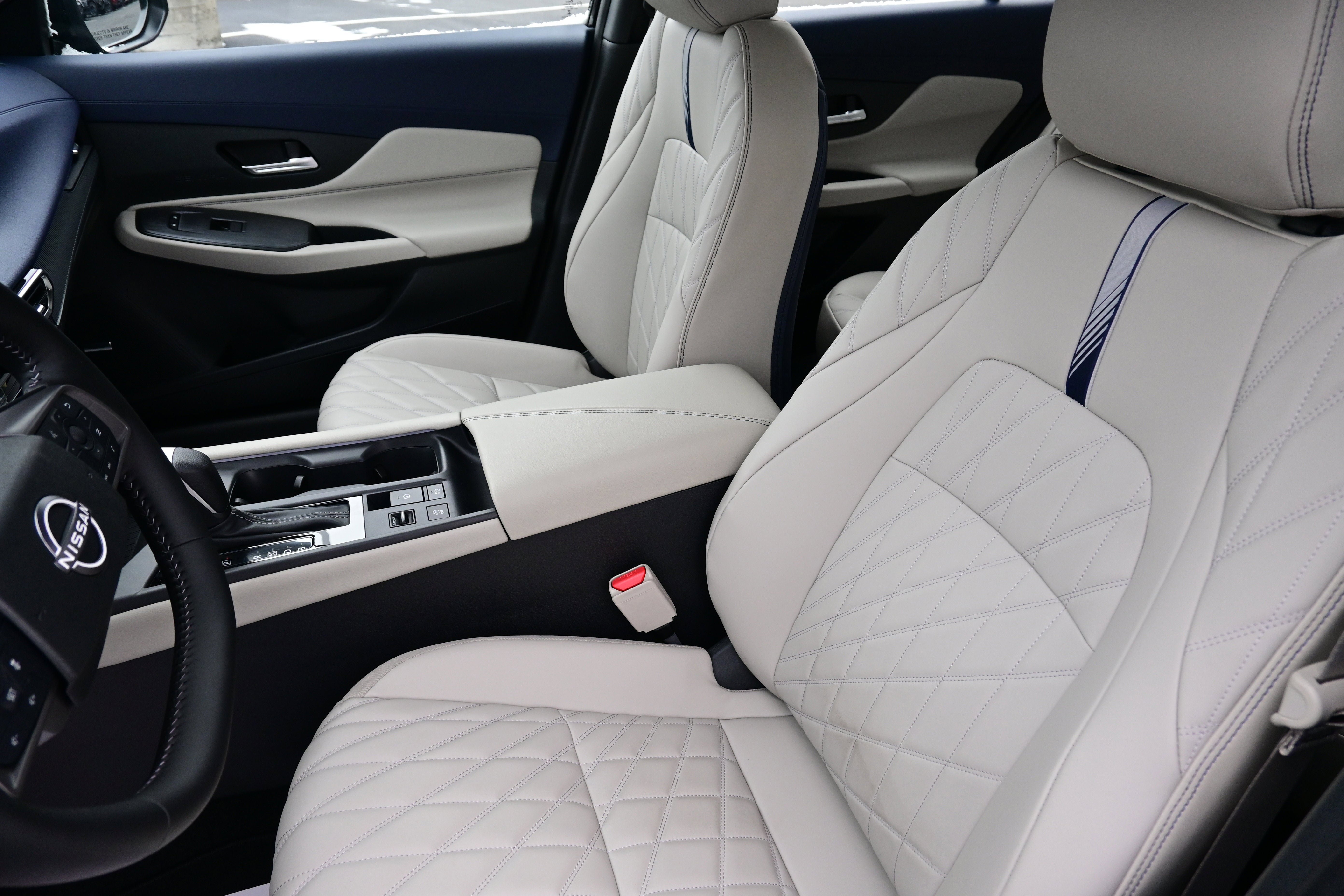 New 2026 Nissan Sentra SL w/ Floor Mat Package FWD image 22