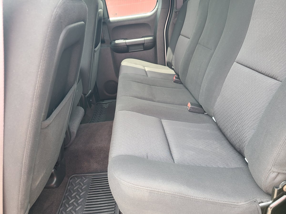 Used 2011 Chevrolet Silverado 1500 LS AWD/4WD image 6