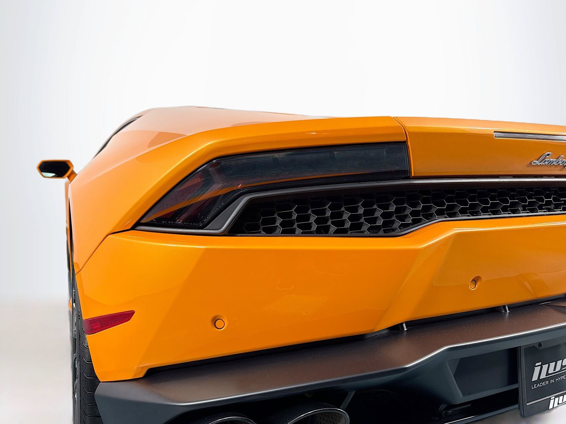Used 2016 Lamborghini Huracan LP 610-4 AWD/4WD image 46