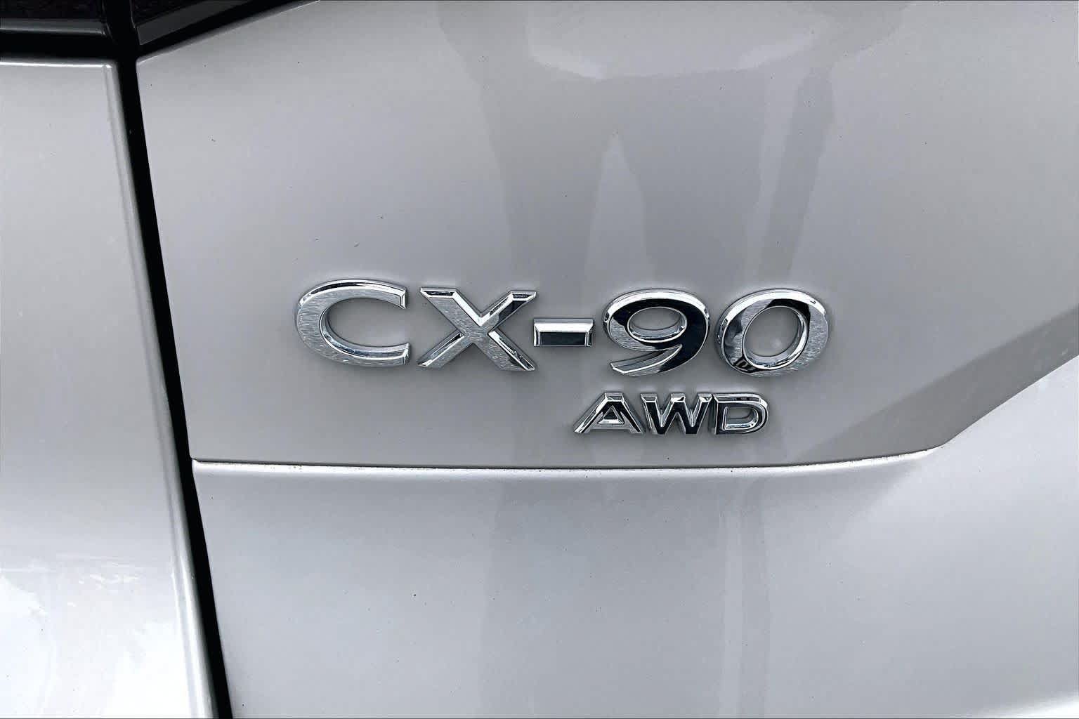 Used 2024 MAZDA CX-90 3.3 Turbo w/ Preferred Package AWD/4WD image 10
