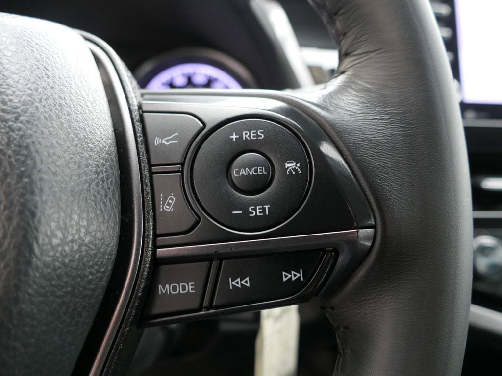 Used 2024 Toyota Camry SE FWD image 15