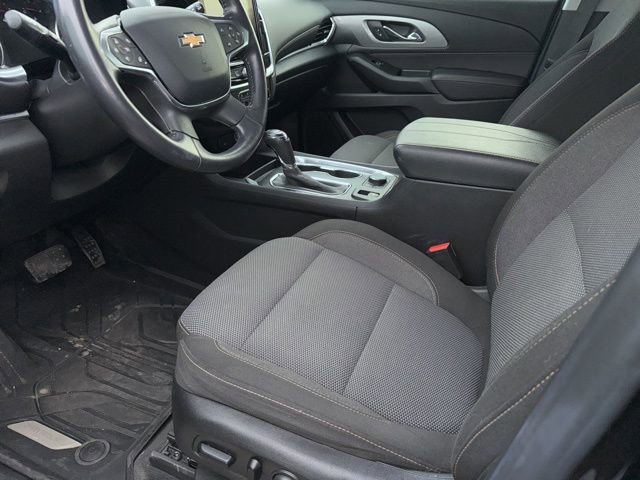 Used 2020 Chevrolet Traverse LT image 8