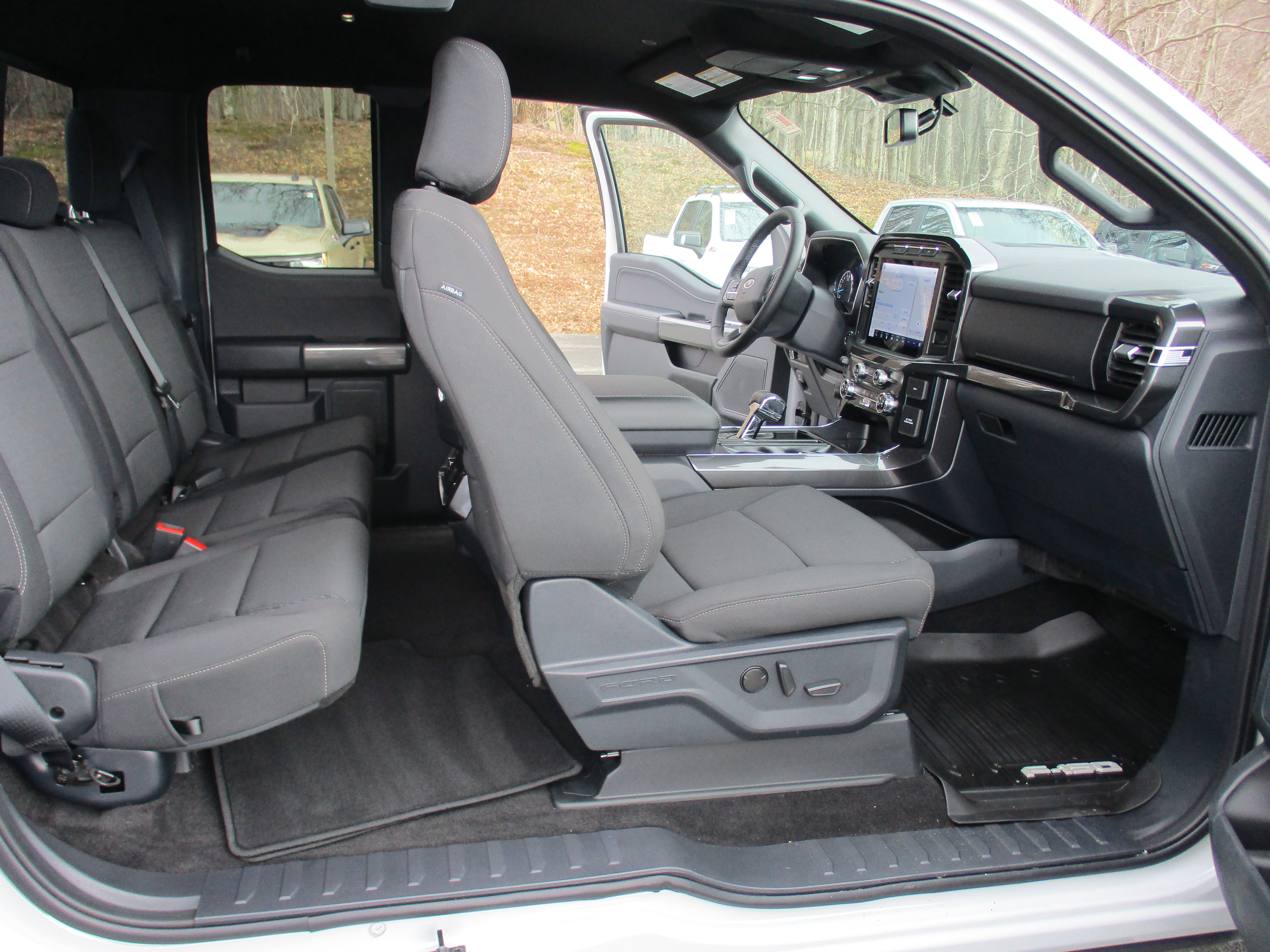 Used 2023 Ford F150 XLT w/ Equipment Group 302A High image 14