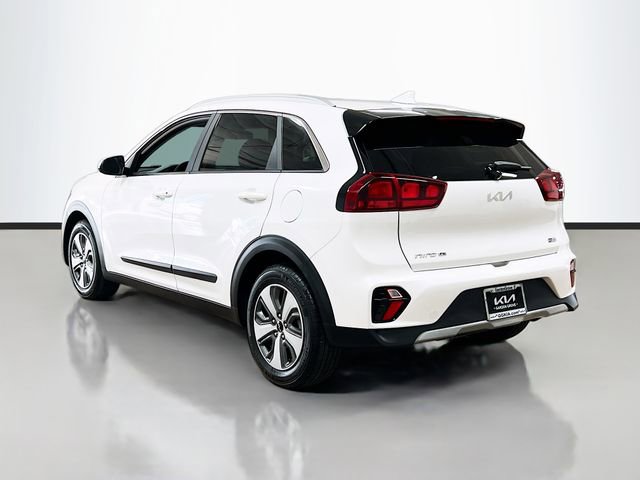 Certified 2022 Kia Niro LX image 5