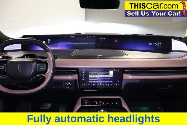 Used 2025 Lincoln Navigator Black Label AWD/4WD image 21
