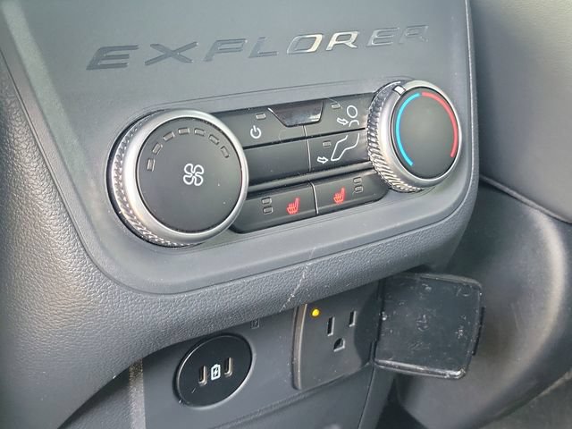 Used 2025 Ford Explorer ST-Line w/ Premium Package RWD image 13