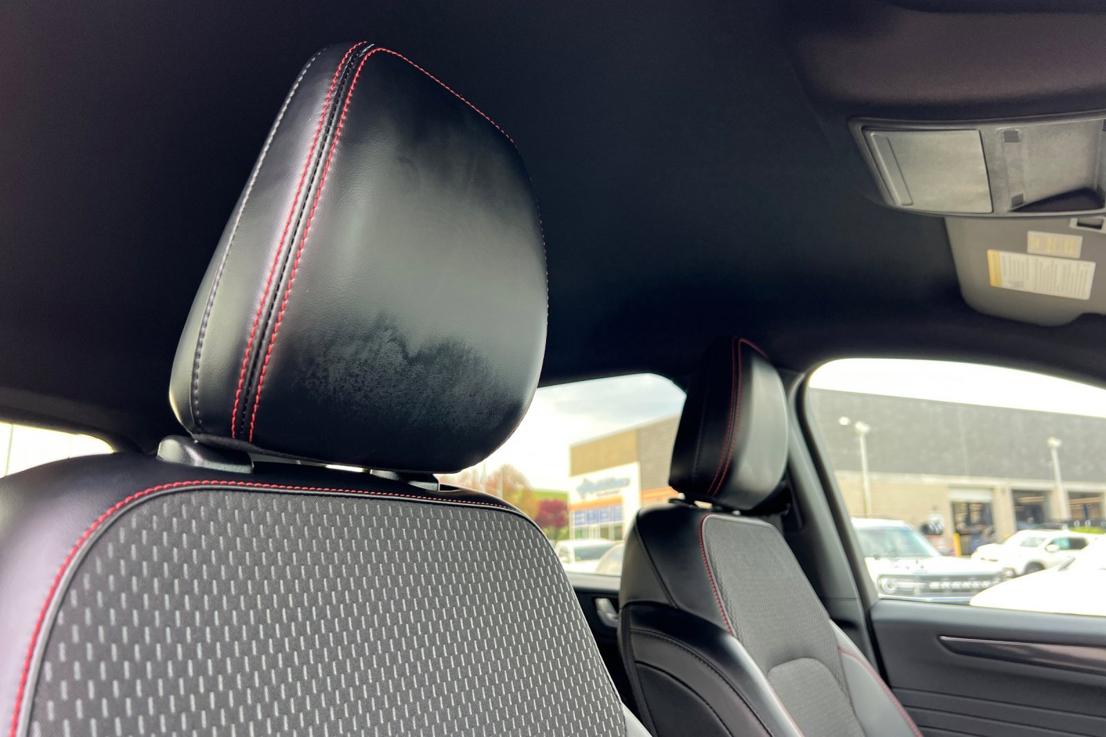 Used 2025 Ford Escape ST-Line w/ Tech Pack #1 image 17