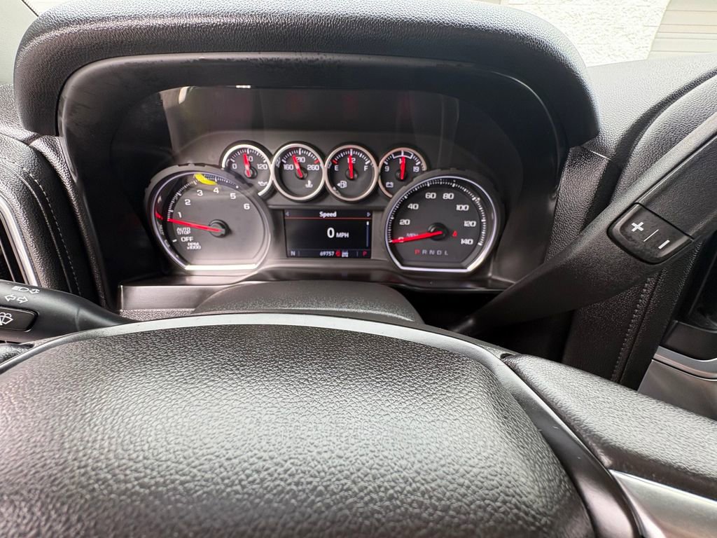 Used 2020 Chevrolet Silverado 1500 LT Trail Boss image 16