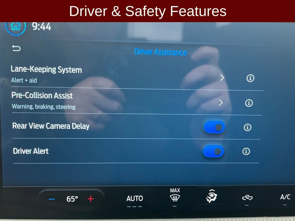 Used 2025 Ford Maverick XL image 5