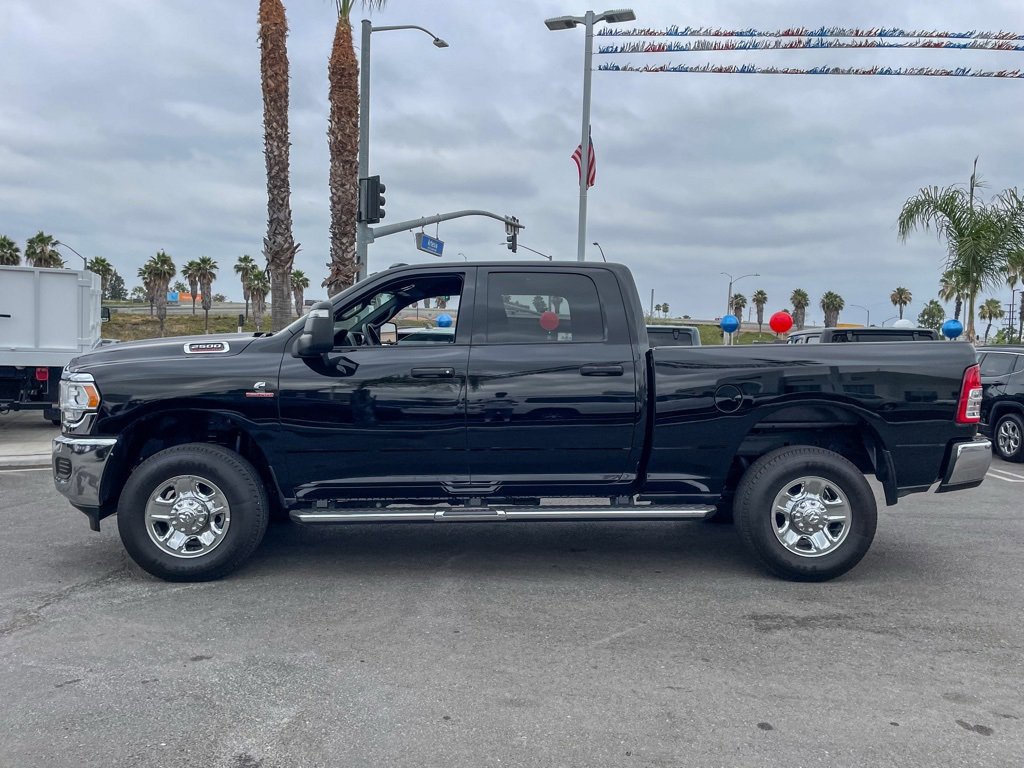 New 2024 RAM 2500 Tradesman w/ Chrome Appearance Group image 3