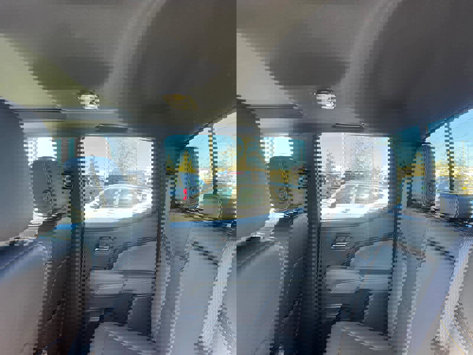 Certified 2024 Chevrolet Colorado ZR2 w/ ZR2 Convenience Package III image 28