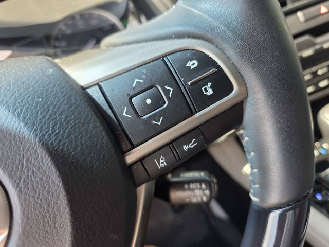 Used 2019 Lexus RX 450h AWD w/ Luxury Package image 21